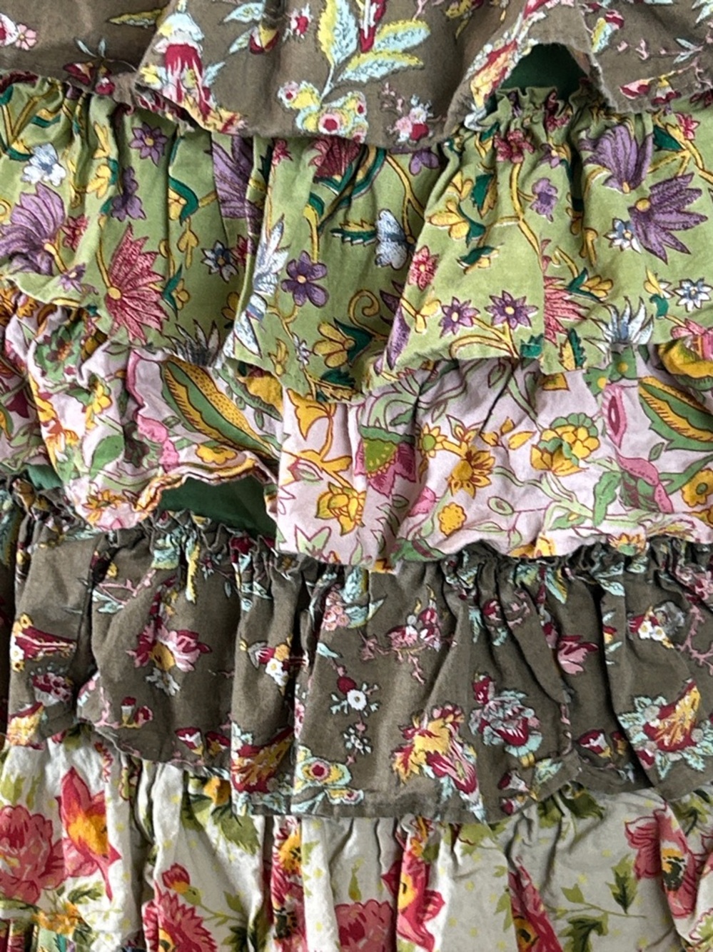 Vintage Multi Fabric Ruffled Apron - Picture 5 of 5